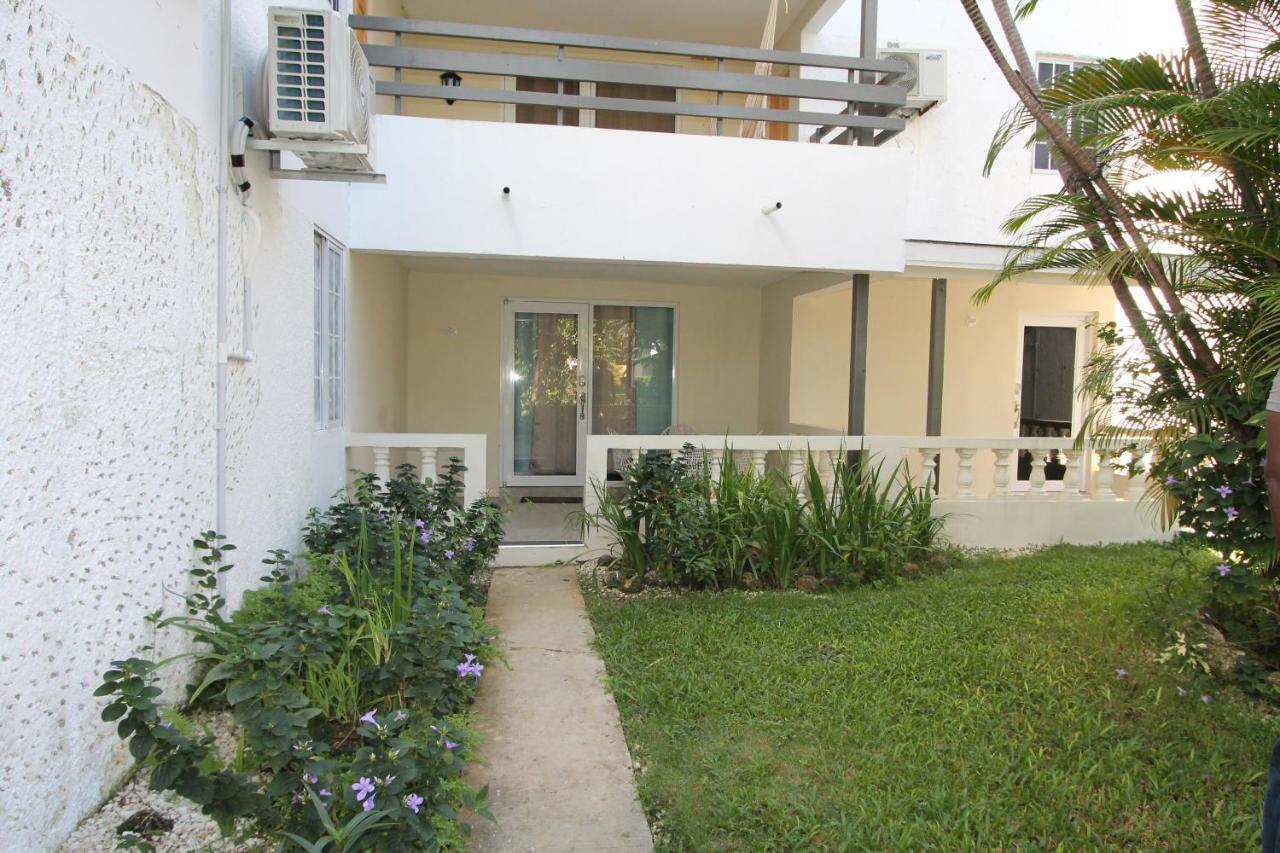 Sand And Blue Seas Negril Exterior photo